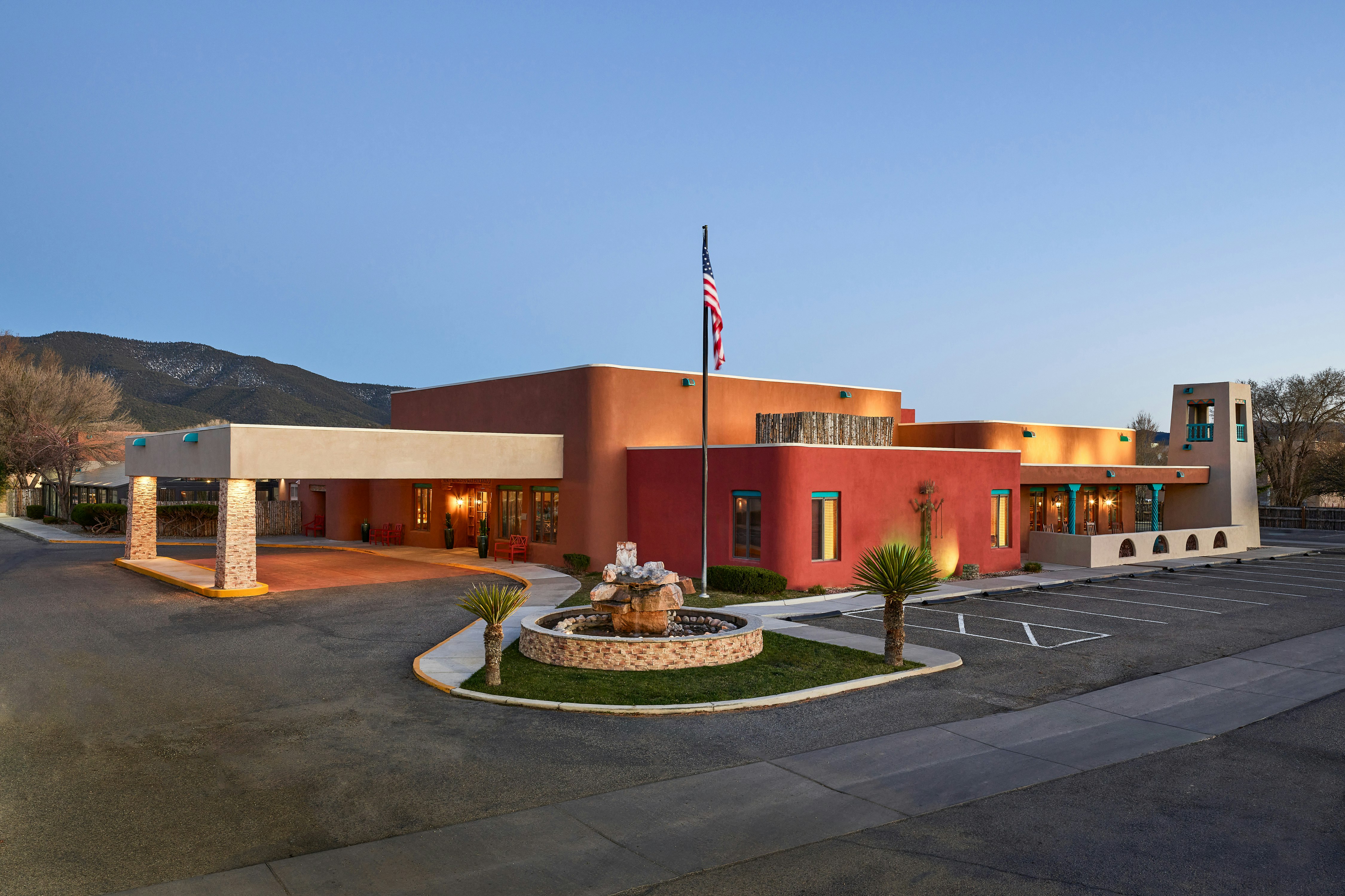 Hotel Don Fernando de Taos, Tapestry Collection by Hilton 73/80