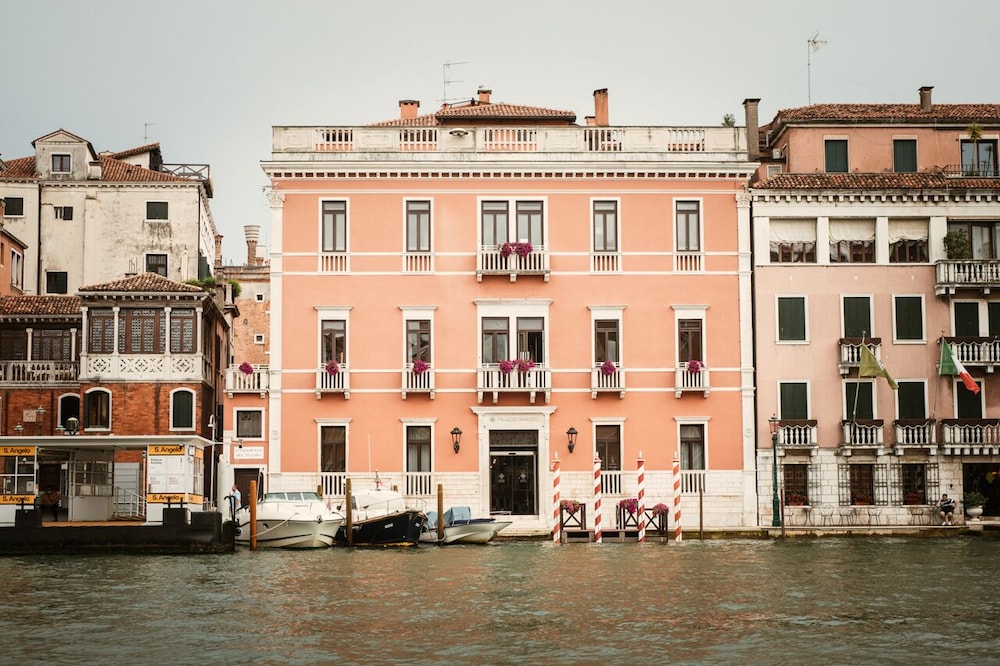 Palazzo Barocci Venezia 65/72