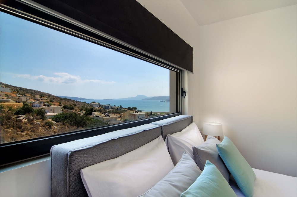 Seametry Luxury Living Apartments 13/50