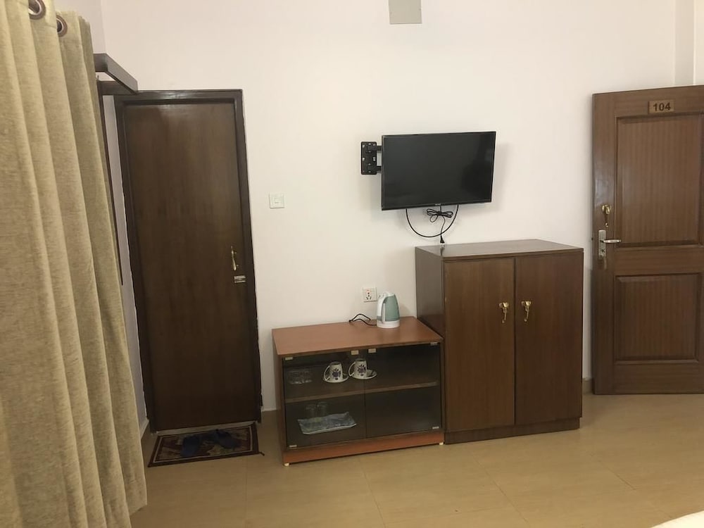 Hotel Guru 6/50