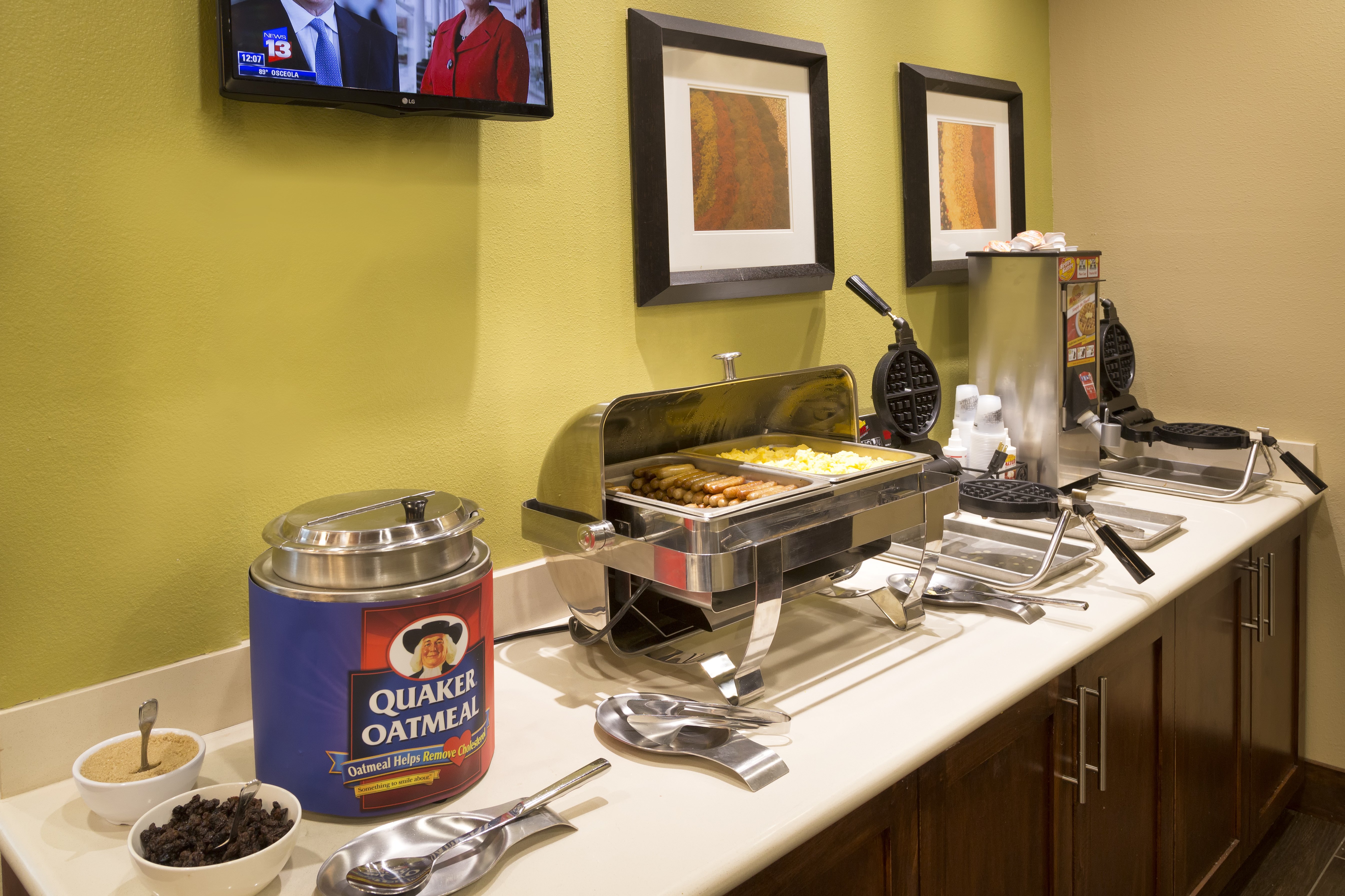 Staybridge Suites Orlando At Seaworld 13/50