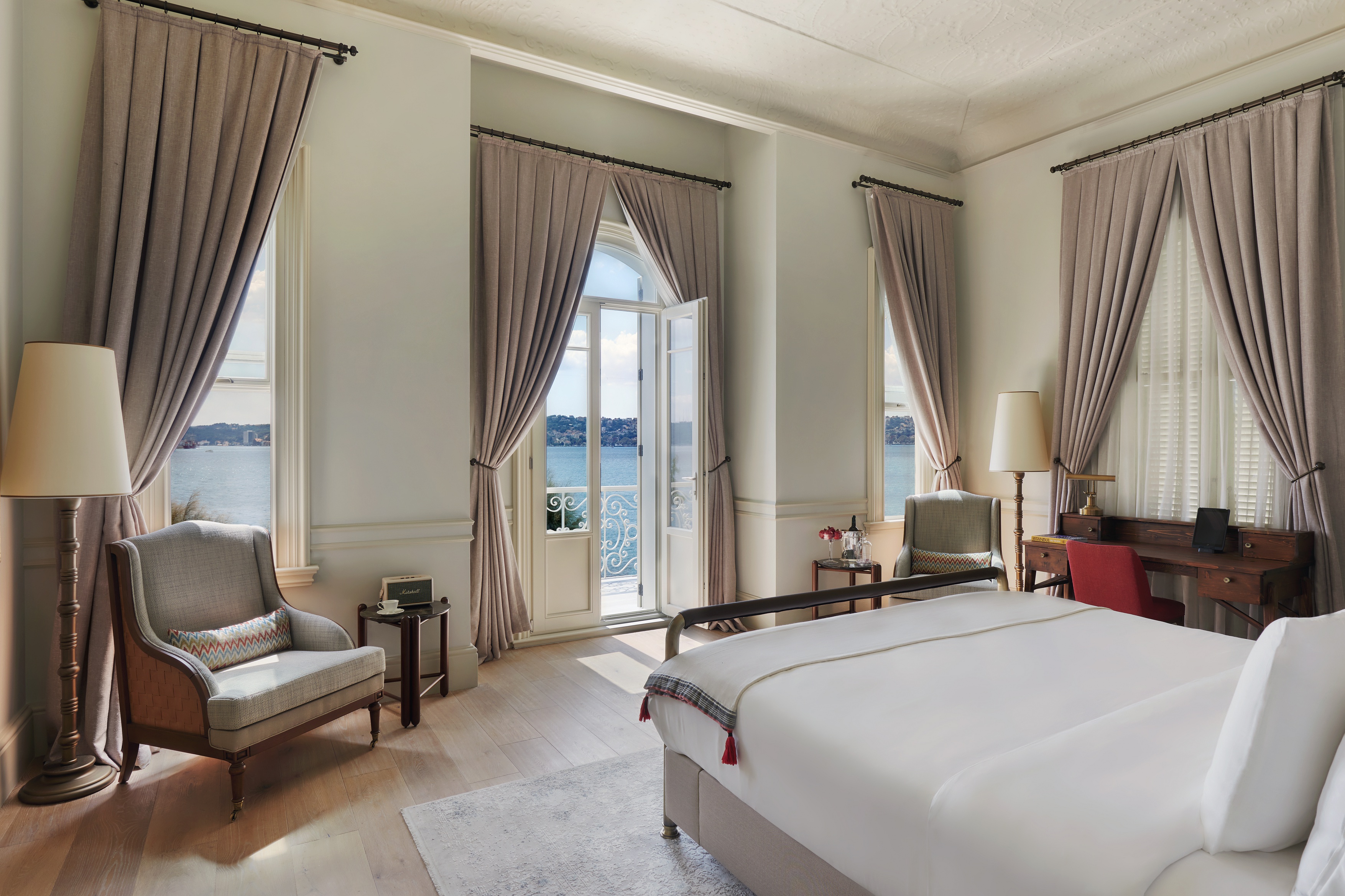 Bosphorus, Junior Suite, Balcony
