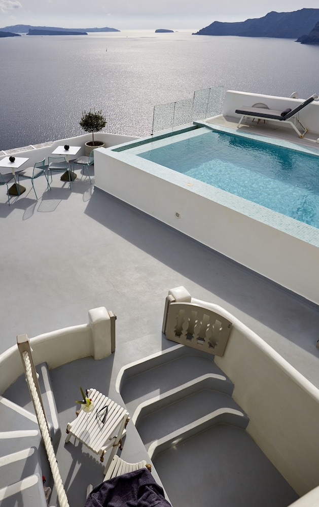 Filotera Suites 70/77