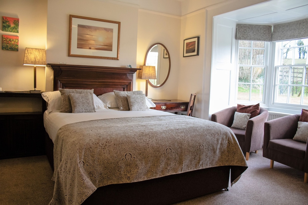 Rollestone Manor 10/47