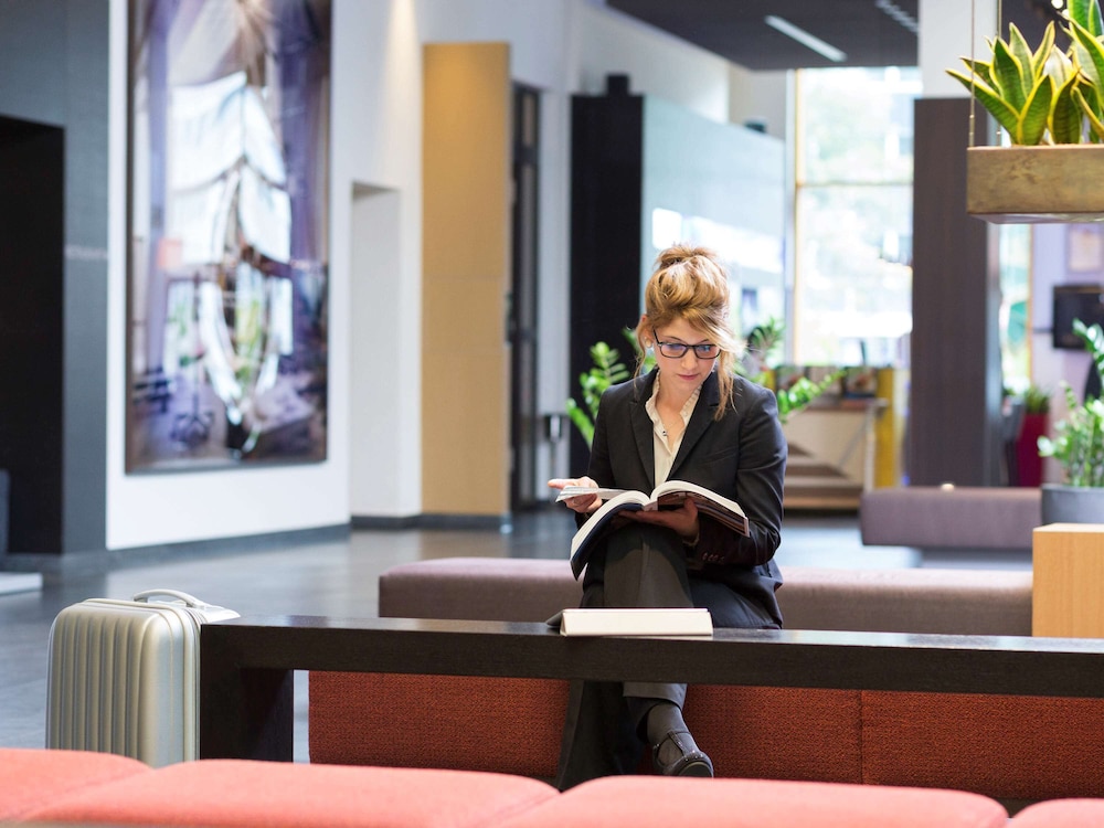 NOVOTEL KARLSRUHE CITY 11/80