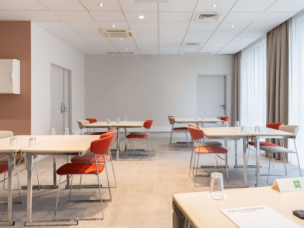 Ibis Styles Paris Porte D Orleans Hotel 57/69