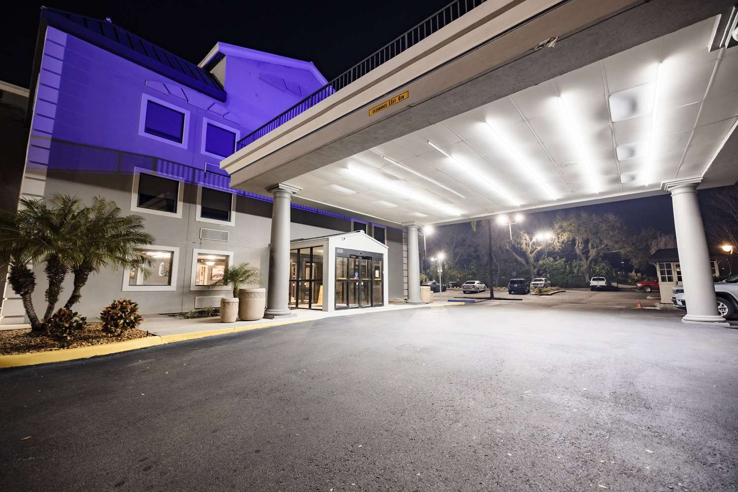 La Quinta Inn by Wyndham Tampa Near Busch Gardens 53/66