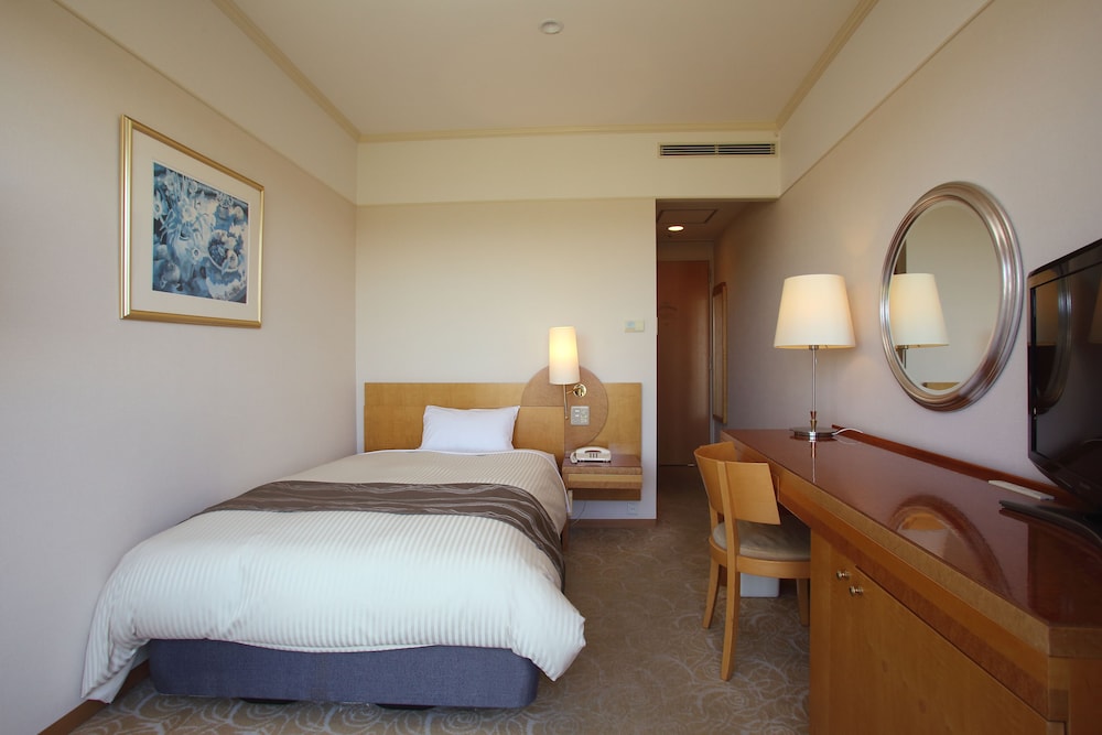 The Celecton Premier Kobe Sanda Hotel 14/68