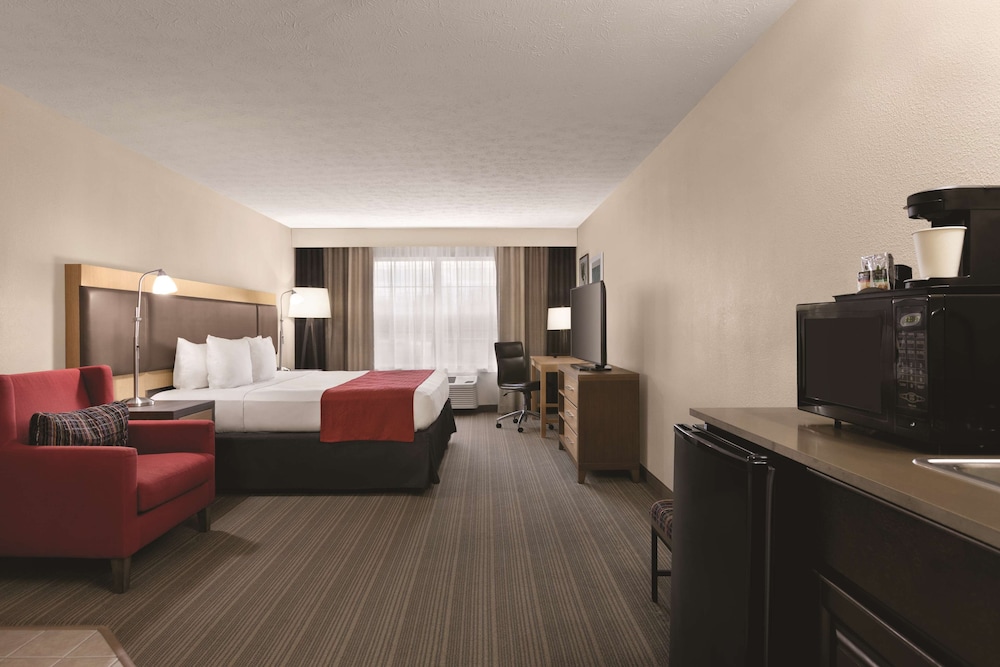 Country Inn & Suites by Radisson, Beavercreek-Dayton 16/45