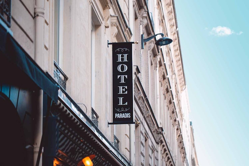 Hotel Paradis 3/21