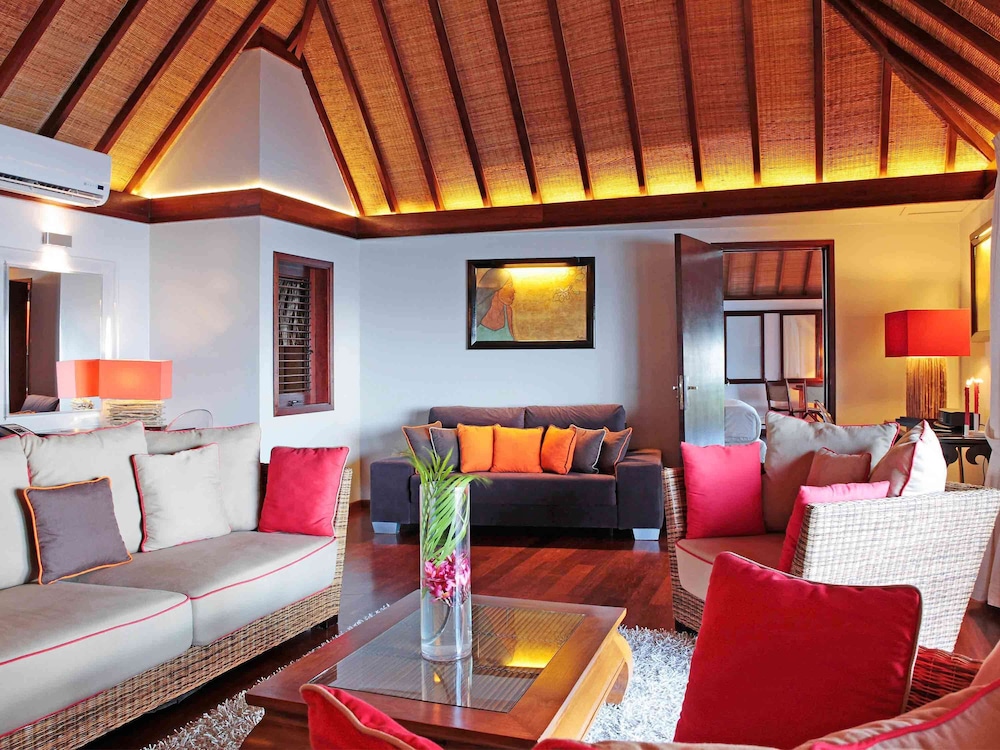 Sofitel Kia Ora Moorea Beach Resort 30/50