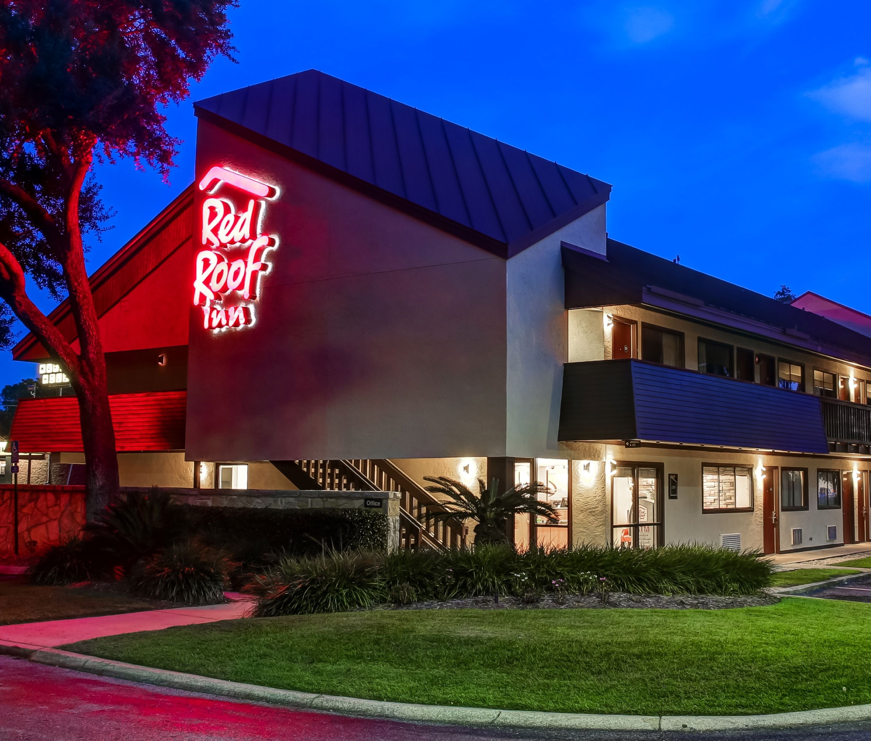 Red Roof Inn Pensacola - West Florida Hospital 28/28