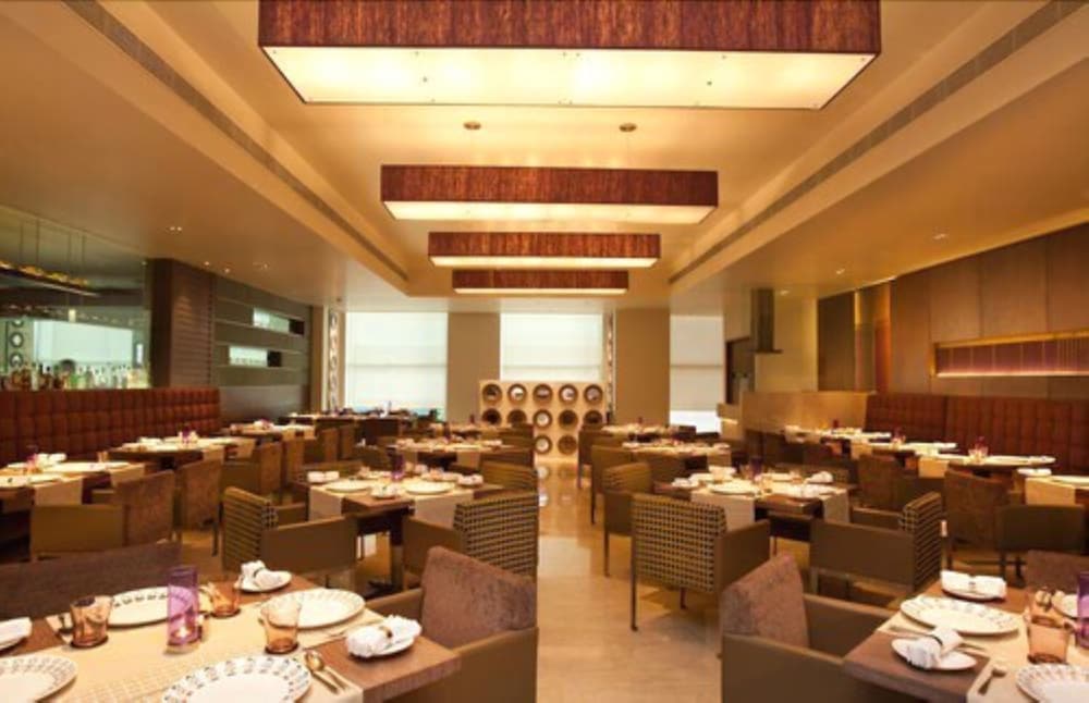 Pullman Chennai Anna Salai 32/44