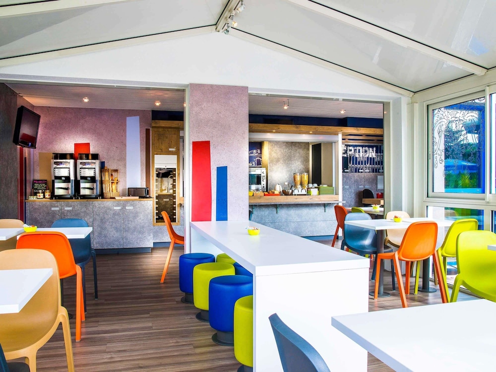 IBIS BUDGET ISSOIRE 37/49