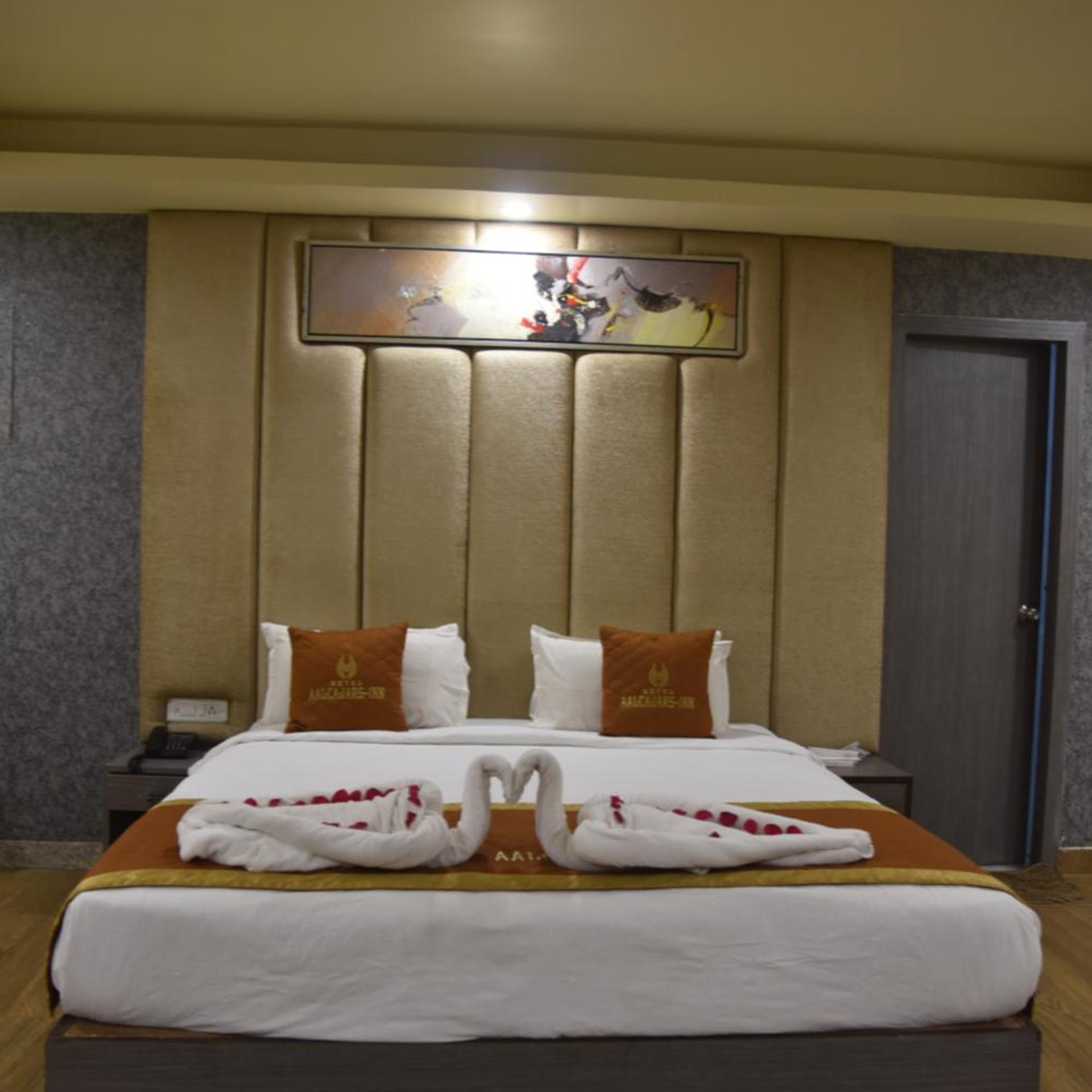 Hotel Aalcajars Inn 27/50