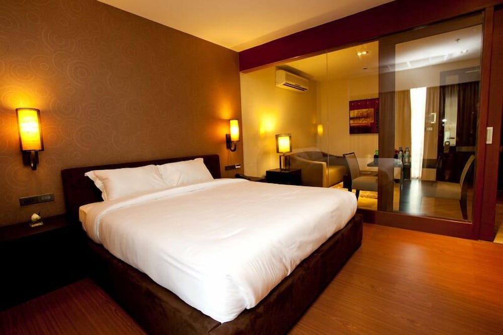 Sukhothai Hotel and Residence Ratchada 31/61