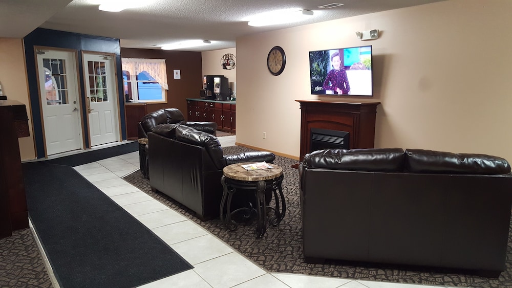 Amerivu Inn And Suites New Richmond 51/60