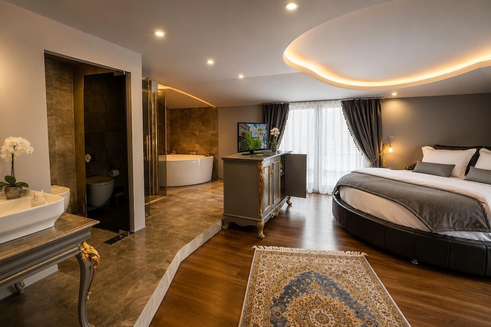 Real King Suit Otel 19/50