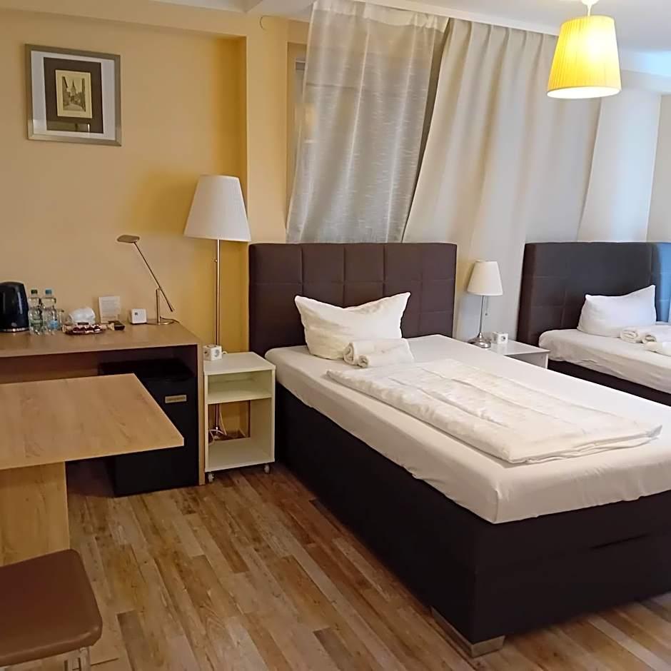 HOTEL RESIDENZ OBERURSELER HOF 11/47