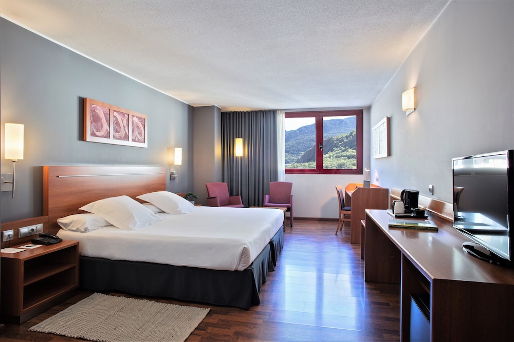 Acta Arthotel 11/50
