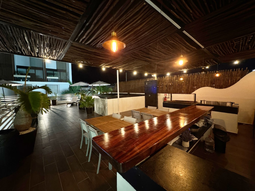 SILVERSANDS Hotel Boutique 5Th Ave 33/68