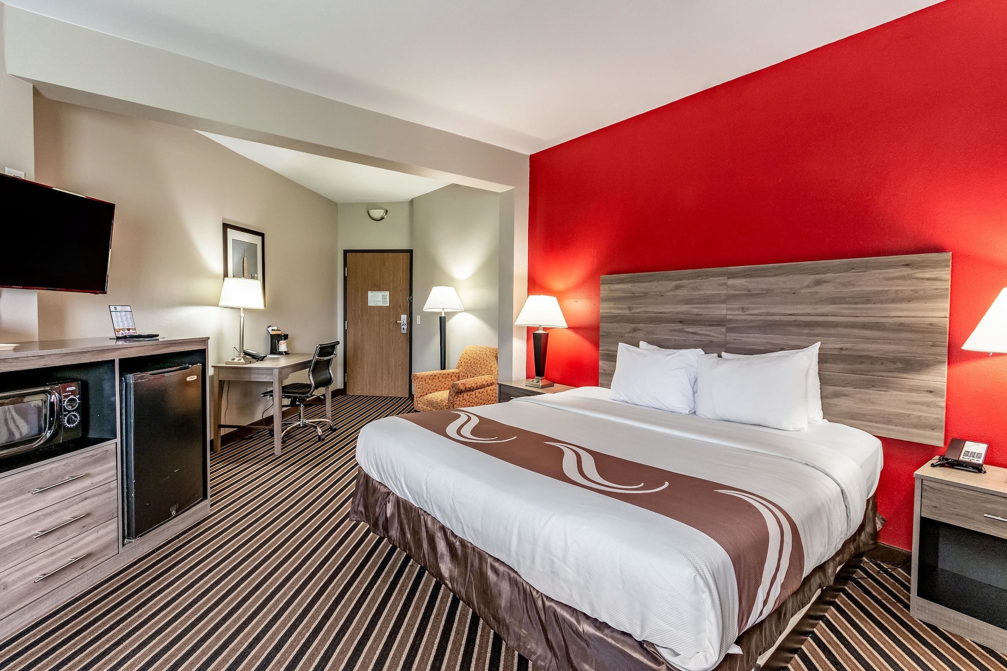 ROOM, KING BED, ACCESSIBLE