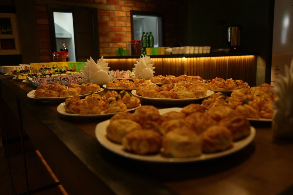 Bugu Hotel 20/46