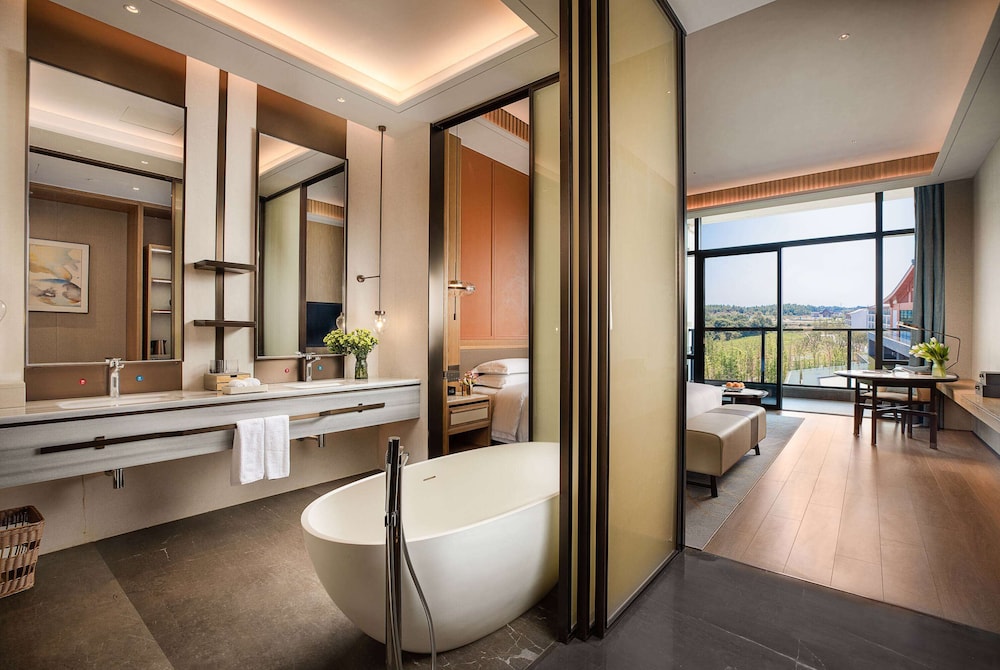 Wyndham Grand Plaza Royale Xiangai Mountain Fuzhou 31/33