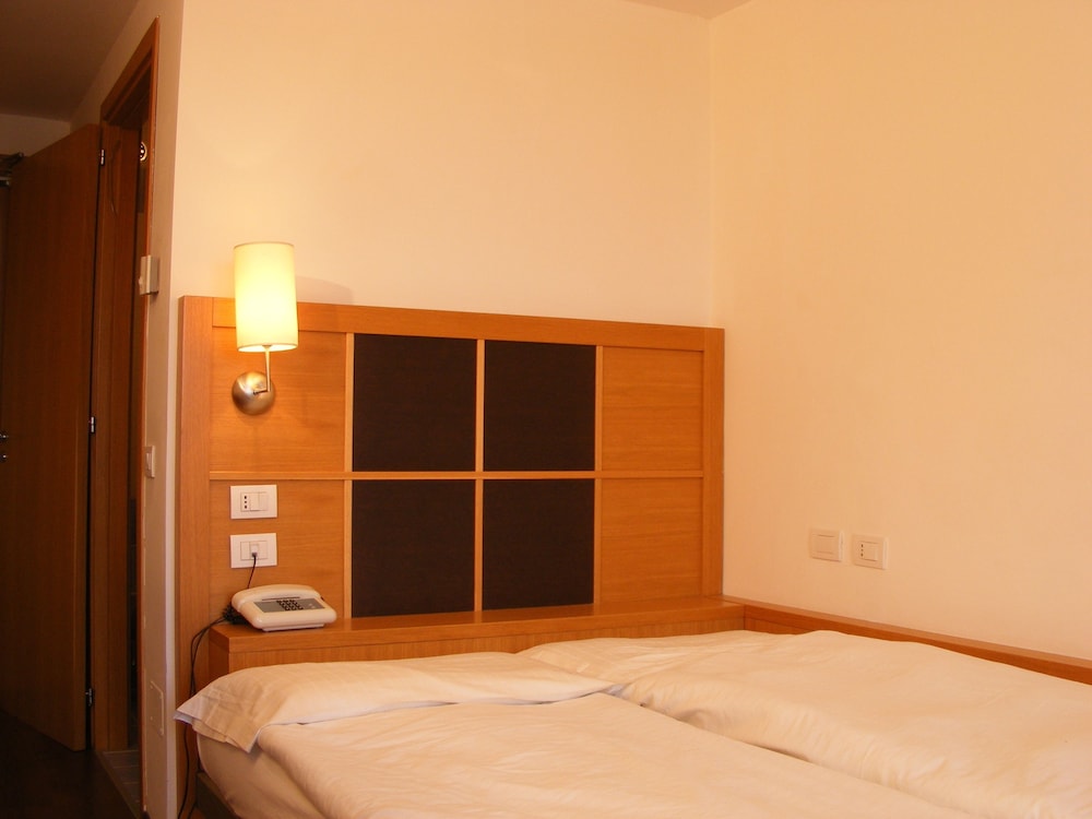 Dolomiti Chalet Family Hotel 27/49