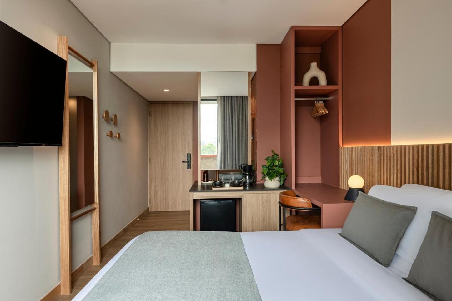 Heiss Hotel 12/46
