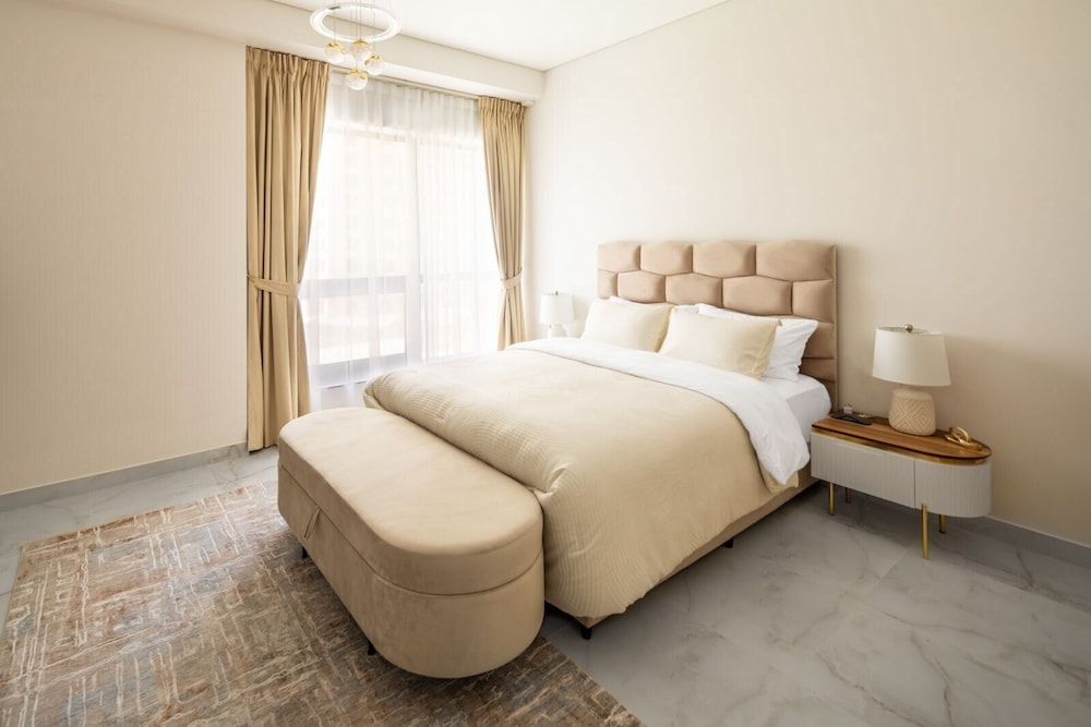 Academia Land JBR 34/69