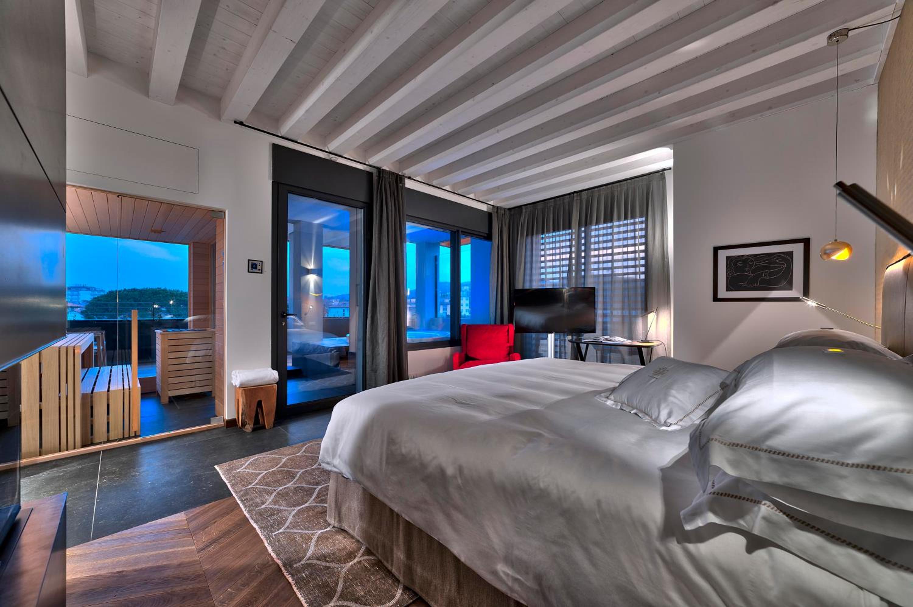 Spa, Suite