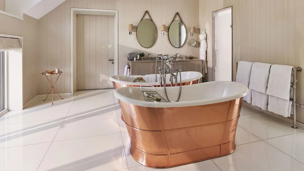 Coworth Park Dorchester Collection 5/77
