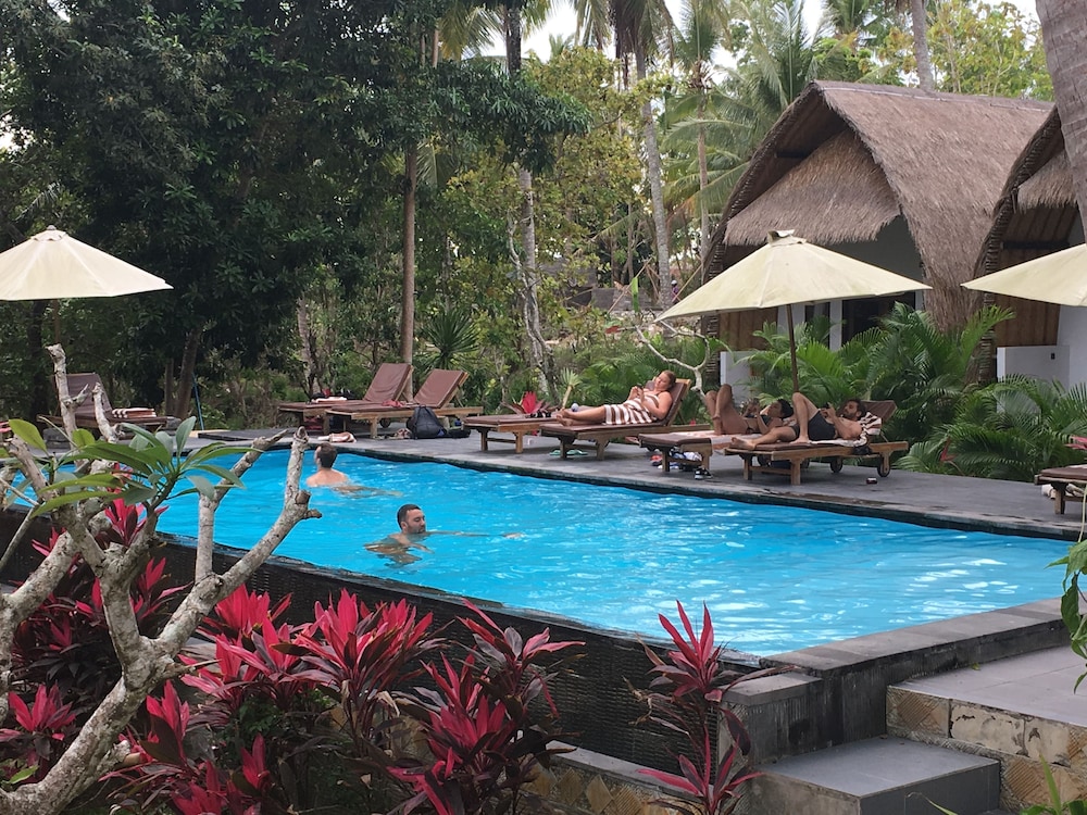 Bintang Bungalow 11/61