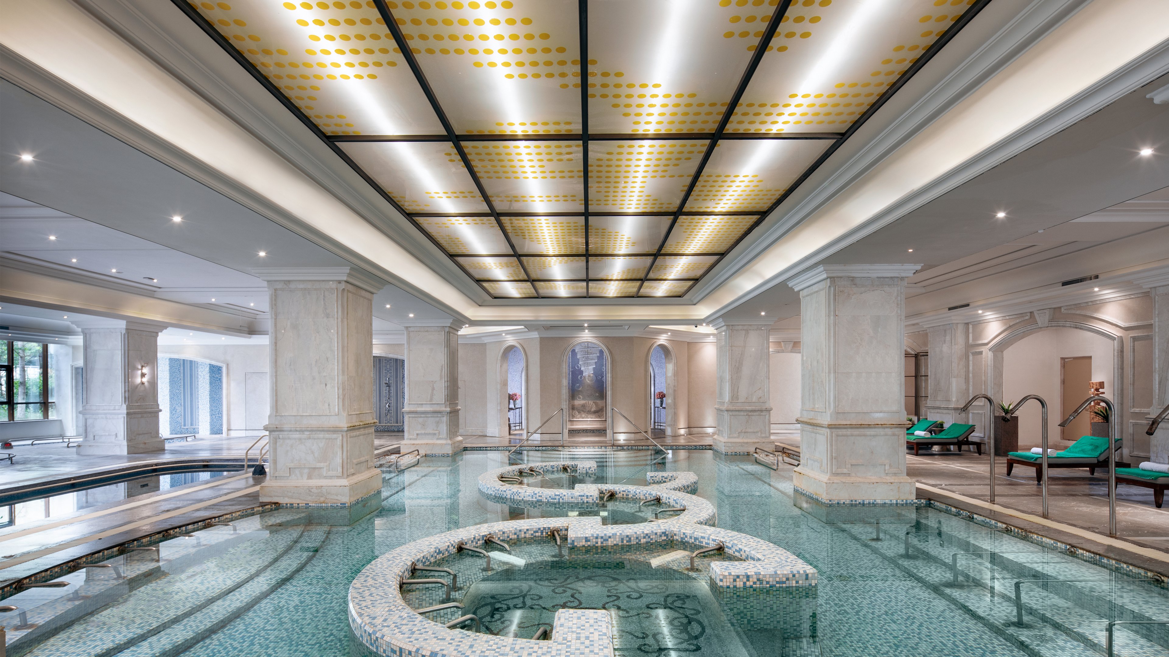 Holiday Inn Dalian Hot Spring 20/50