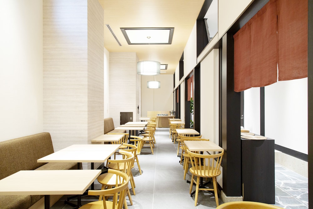 Hotel Hillarys Shinsaibashi 60/66