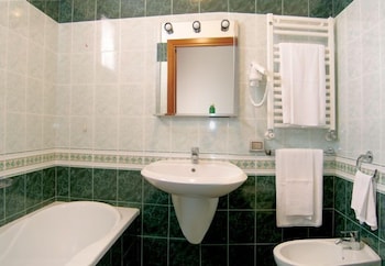 Hotel Altieri 53/55
