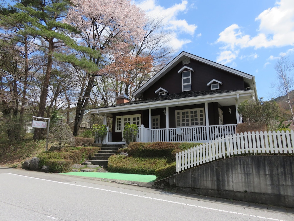 Japan Nikko Pension L'escale 6/47