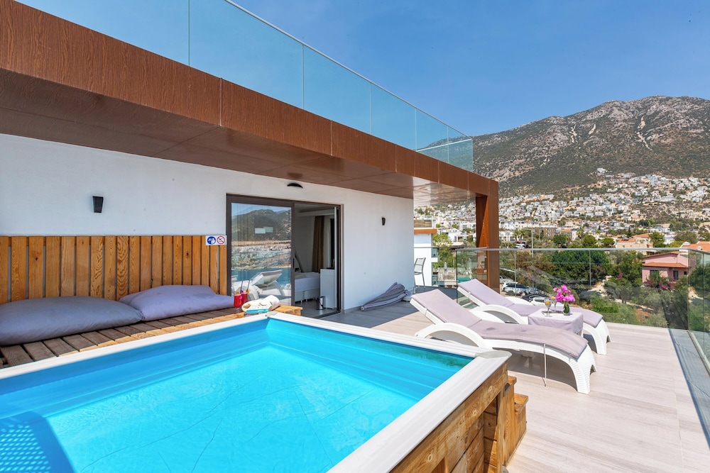 Rhapsody Hotel Kalkan - Adults Only +12 52/88