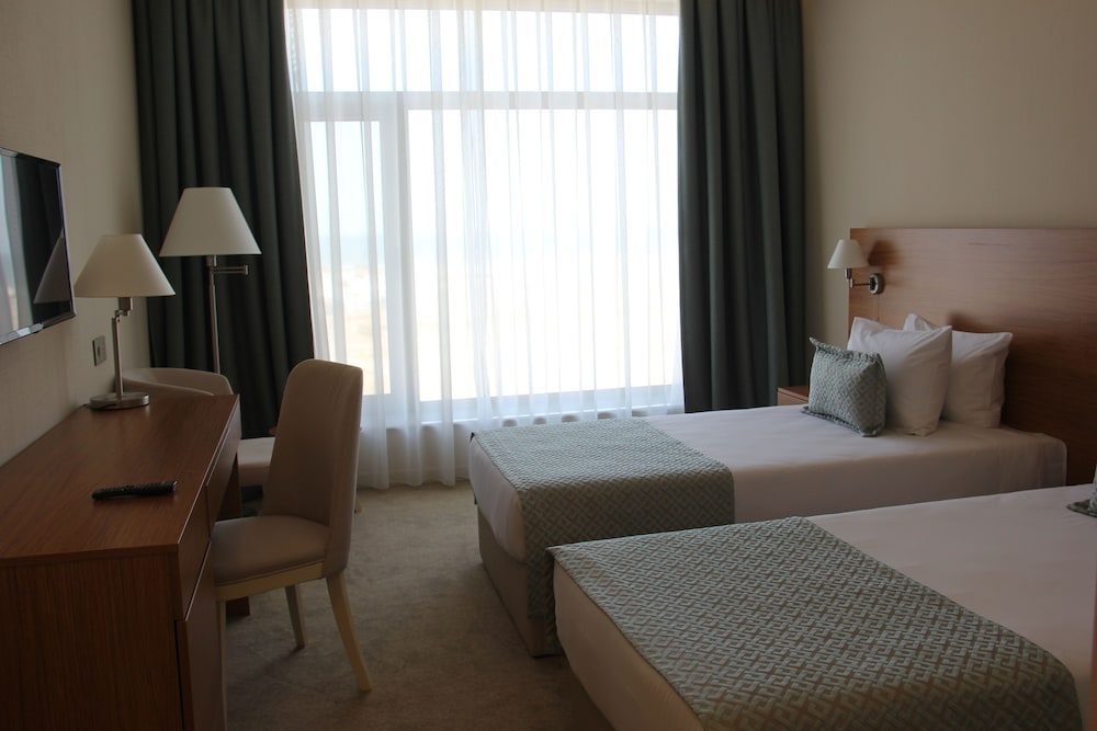 Khazar Inji Hotel 11/25