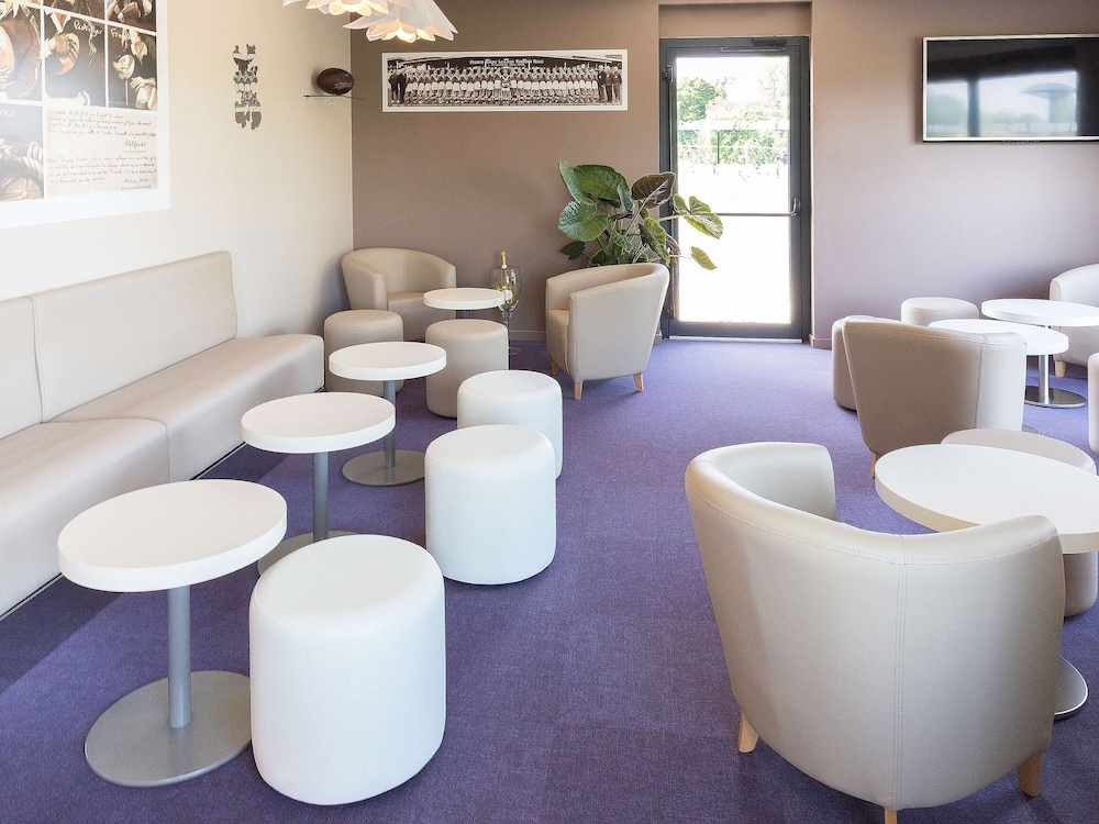 Ibis Styles Villeneuve Sur Lot Hotel 44/68