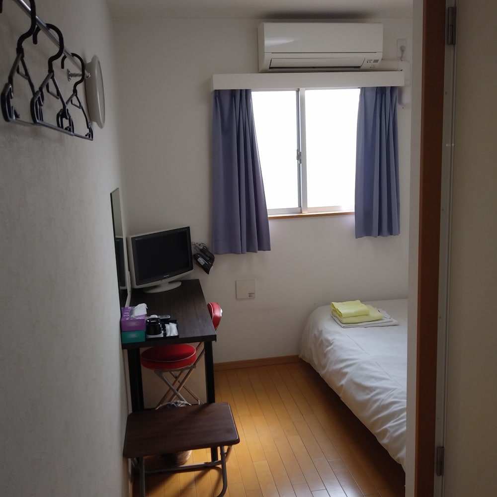 Hotel Chuo Oasis 18/60