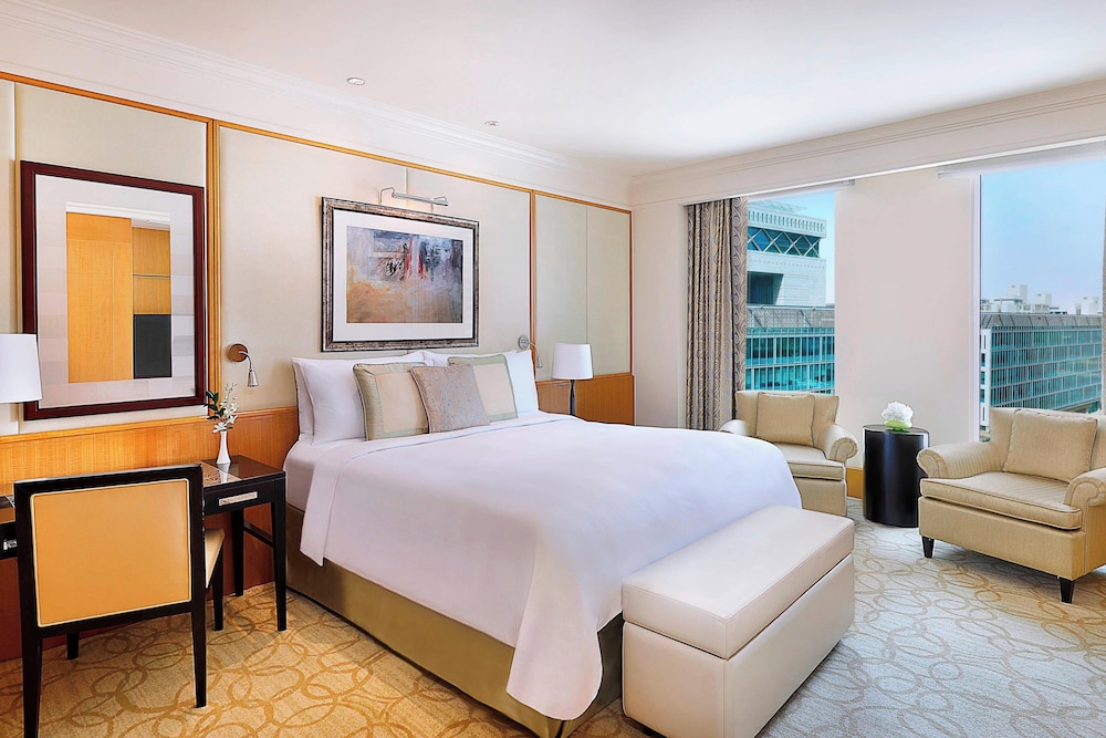 Three Bedrooms Apartment