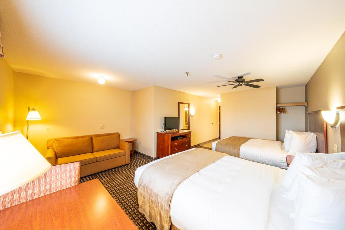 Room, 2 Queen Beds