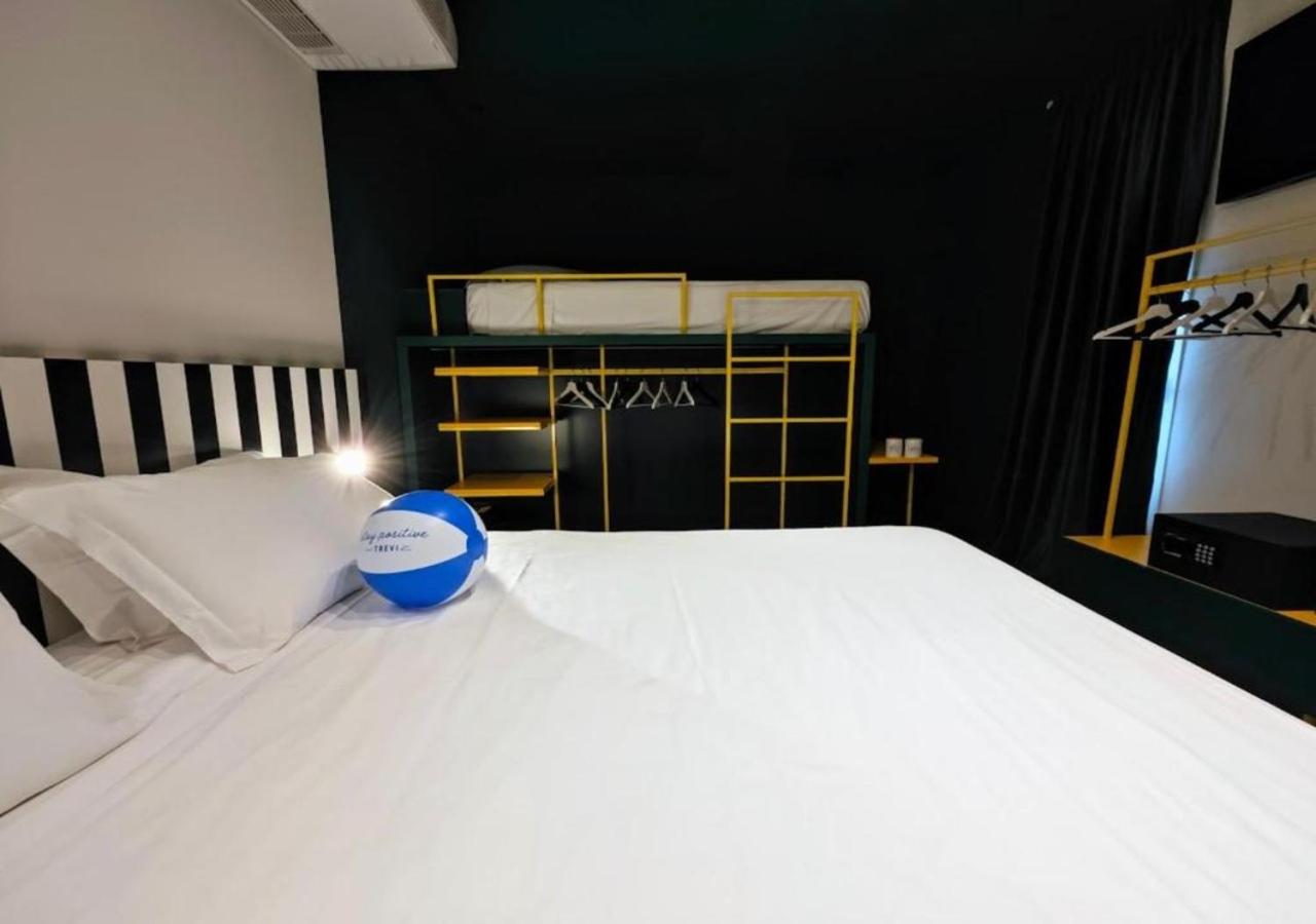 غرفة سوبيريور ثلاثية بإطلالة على البحر، HOTEL GRAZIELLA 2/10