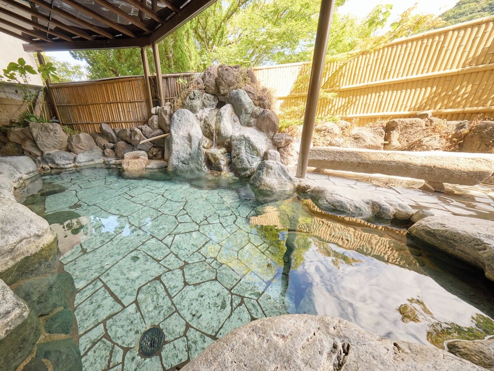 SHUZENJI ONSEN HOTEL TAKITEI 33/50