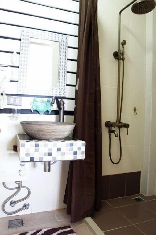 Jlt Condo Units 39/42