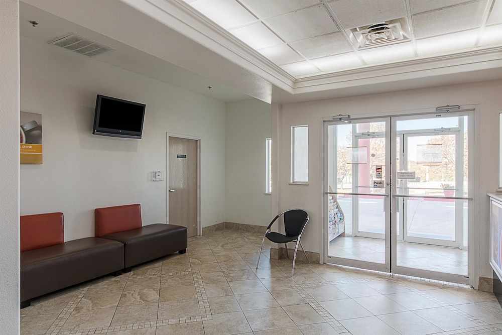 Motel6 San Antonio, TX - Downtown - Alamo Dome 40/54