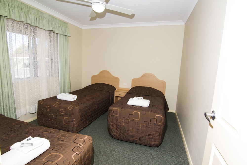 Green Gables Motel 16/29