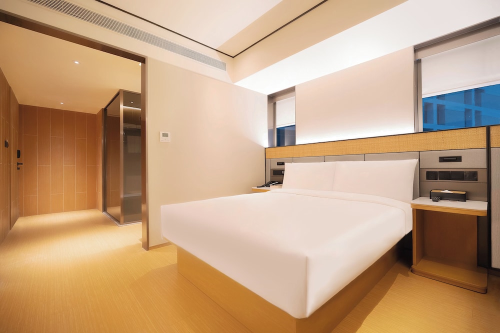 Ji Hotel Orchard (ex Innotel Hotel) 12/46